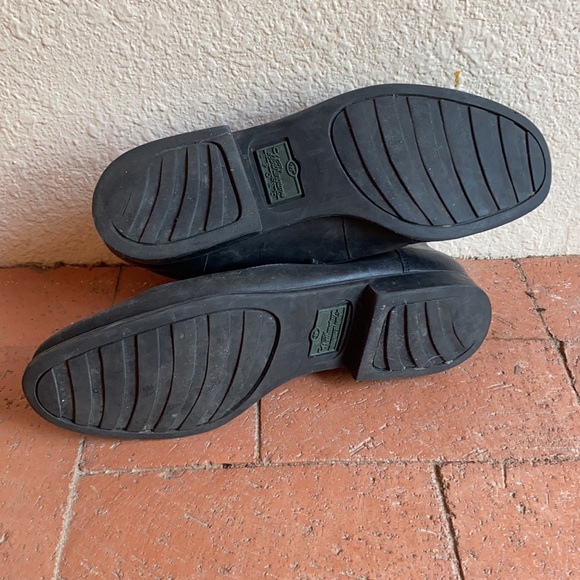 VINTAGE | Lace Up Booties - Picture 7 of 10